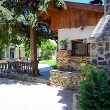 Guest house Via 3*